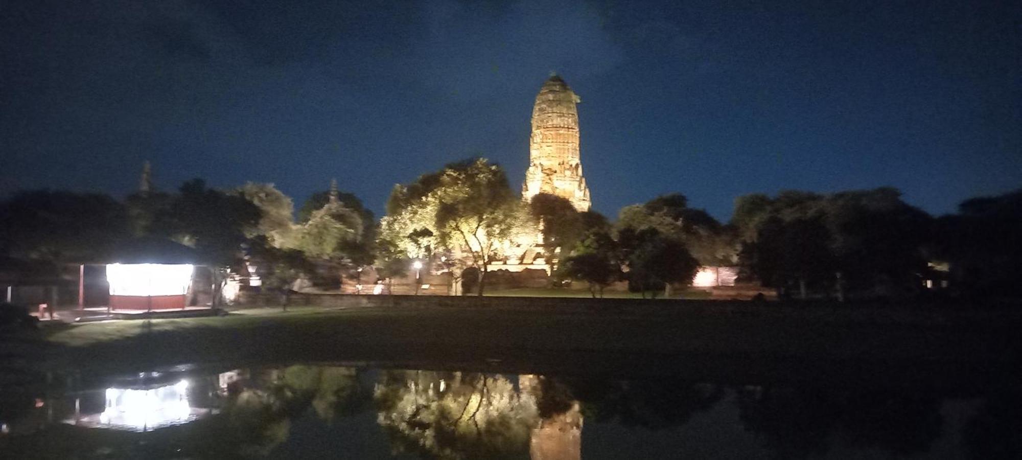 Plus Hostel Ayutthaya Экстерьер фото