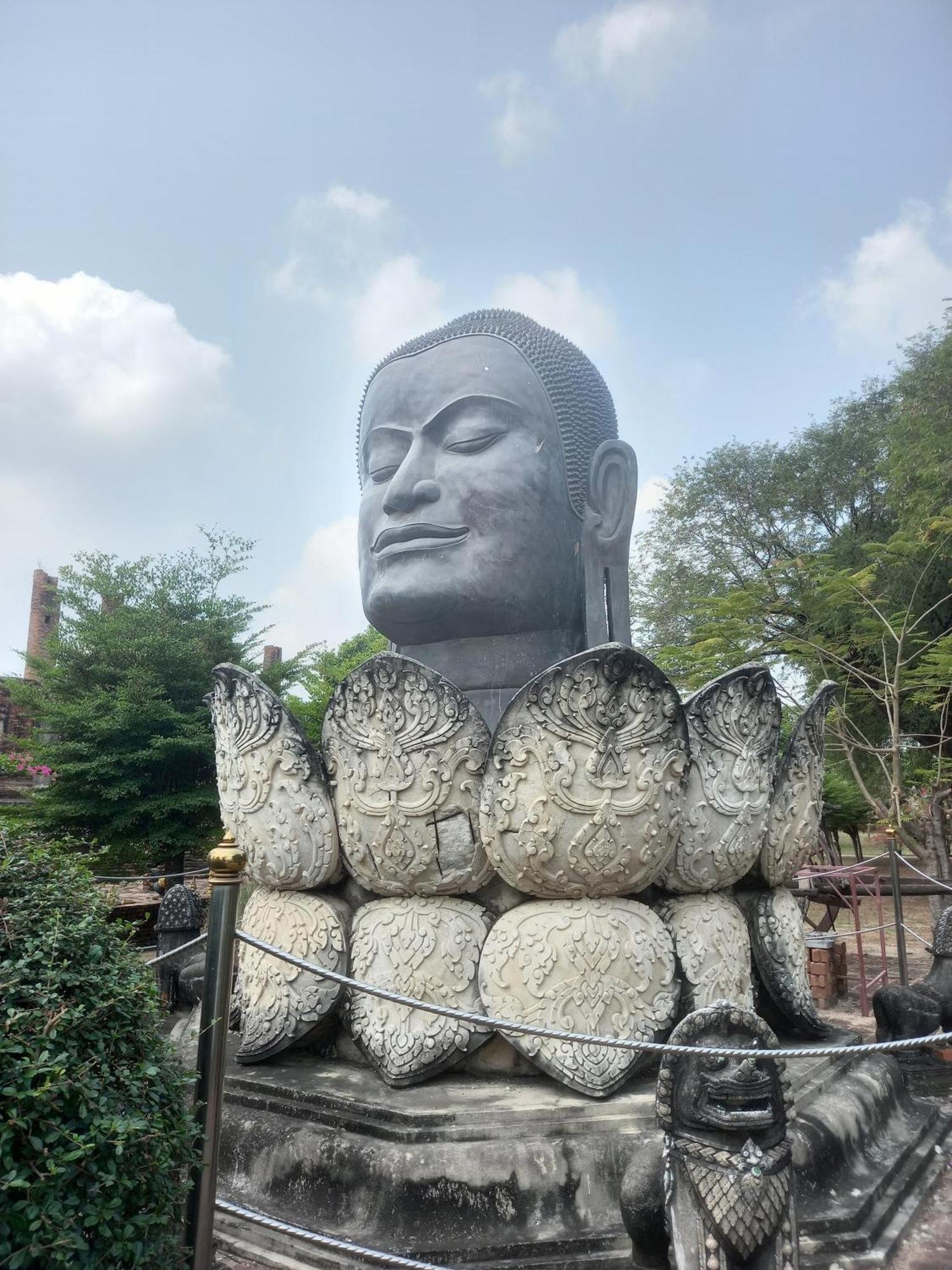 Plus Hostel Ayutthaya Экстерьер фото