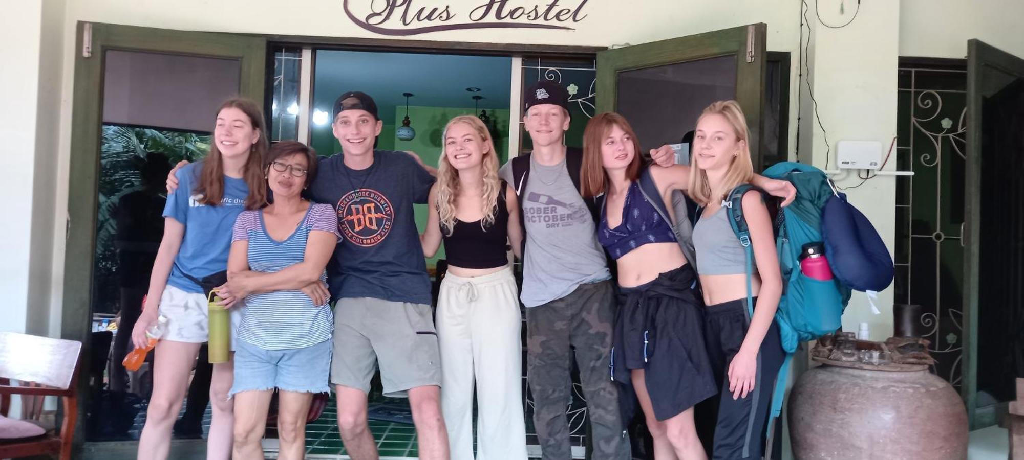 Plus Hostel Ayutthaya Экстерьер фото